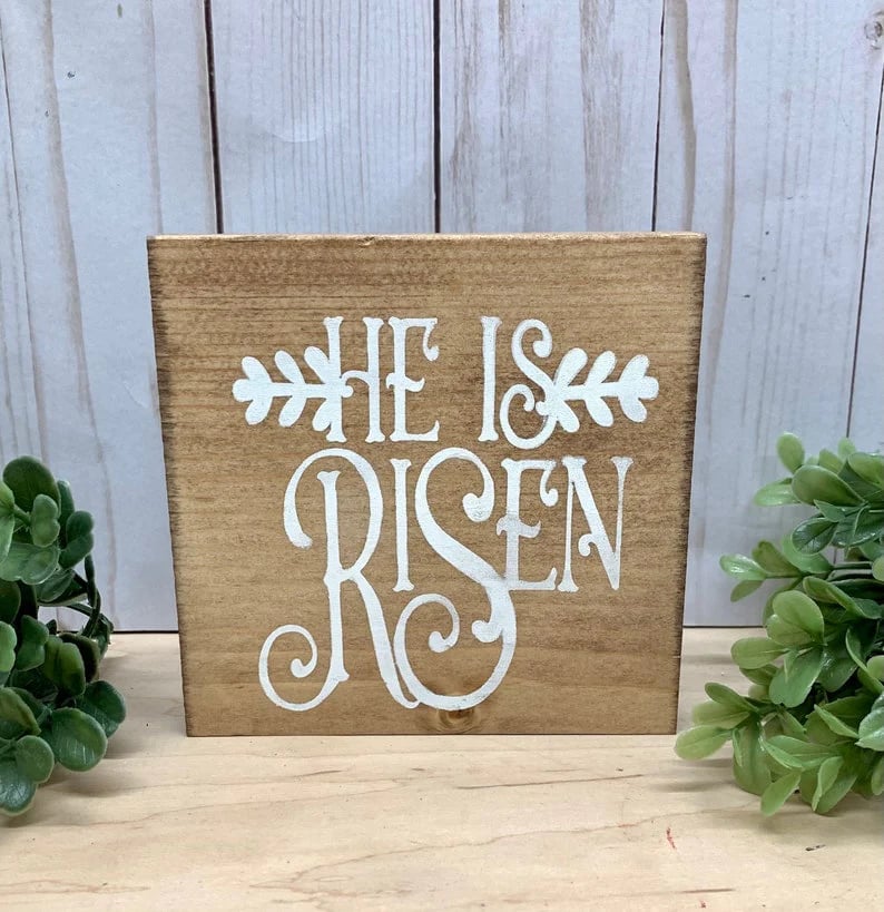Easter Decoration Set Made of Wood — Symbol of Peace, Hope & New Beginnings 4-Piece Set