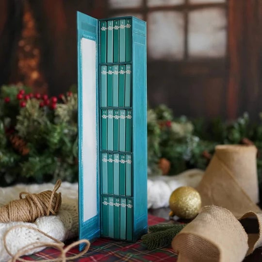 Mini Book Advent Calendar – Daily Joy for Book Lovers