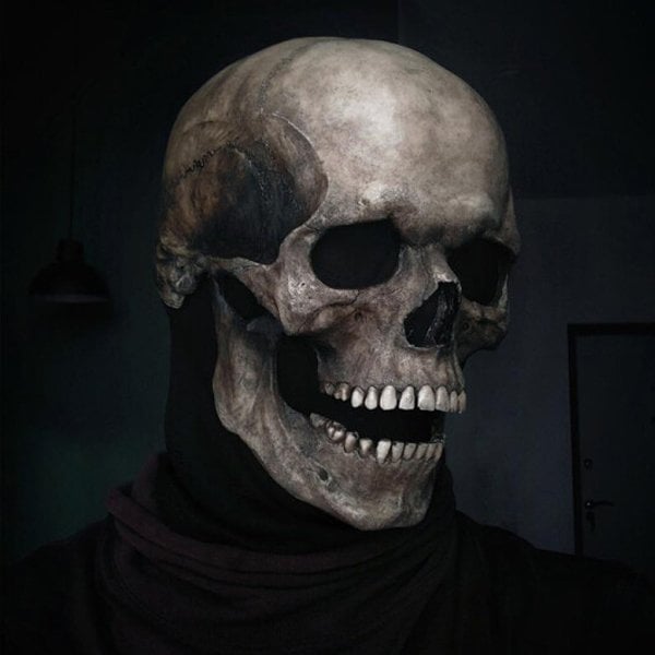 VantaSkull™ — Ultra-Realistic Skull Mask with All-Night Comfort
