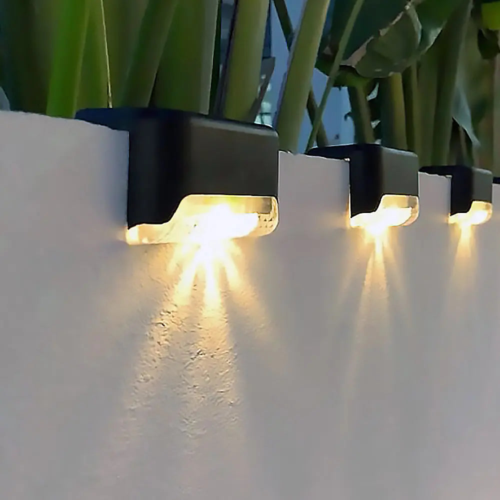 Weatherproof Solar Patio Outdoor Light - Set of 4