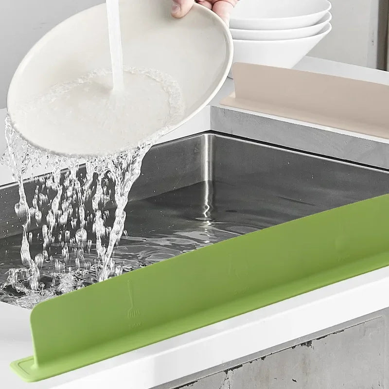 Silikon-Spritzschutz für Wasserhähne — hält Kleidung und Arbeitsflächen trocken Mivoza Deutschland