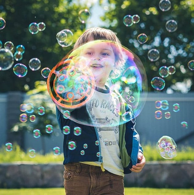 BubbleZilla — Ignite Boundless Fun and Magical Playtime Joy Mivoza Deutschland