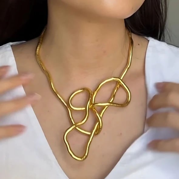 Flexible jewelry piece — stylish comfort all day long