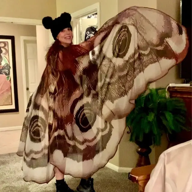 Grey Moth Wings Shawl – Elegance Stunning Cape