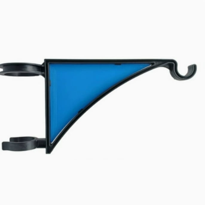 Plant hanger for fence post — Tool-free outdoor plant holder