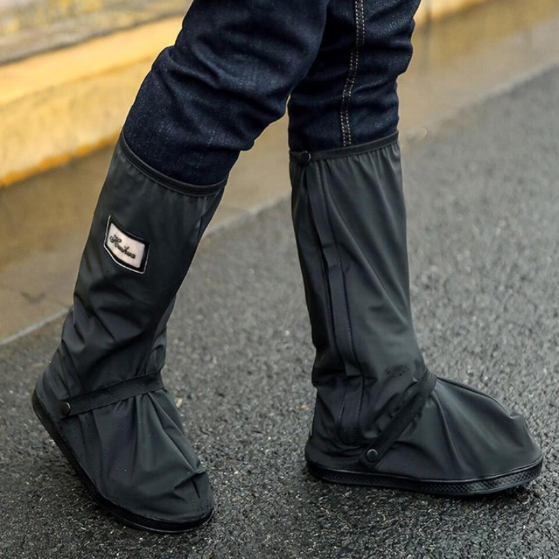 Extra durable waterproof shoe covers — stay dry even in heavy rain