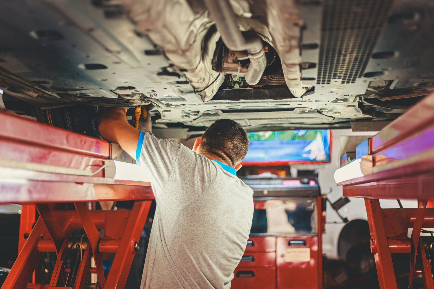 Vehicle Accessories & Parts