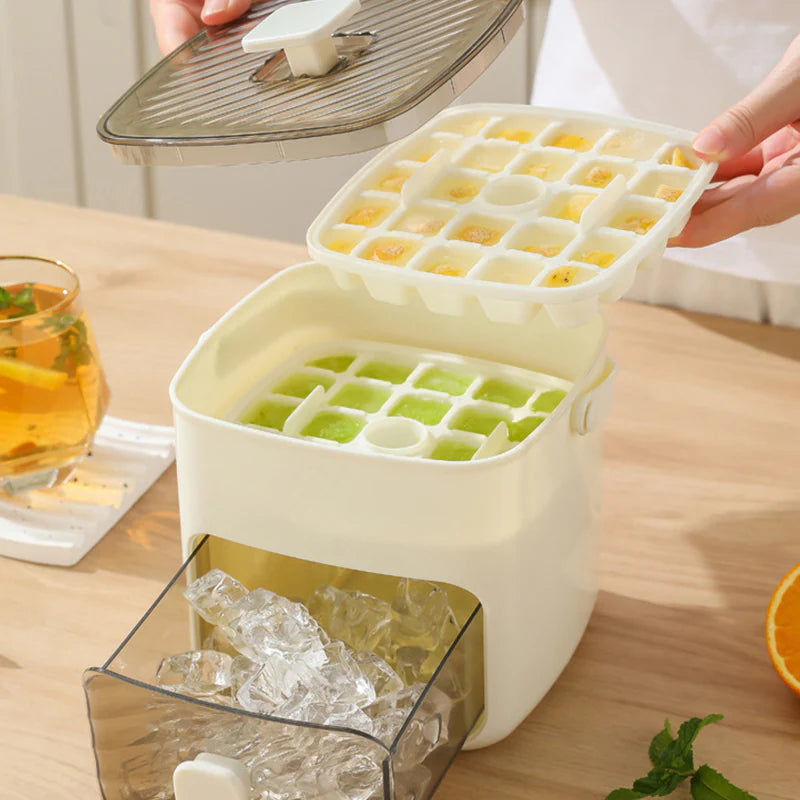 FrostEase™ — Effortless Ice Cubes, Mess-Free Carrying