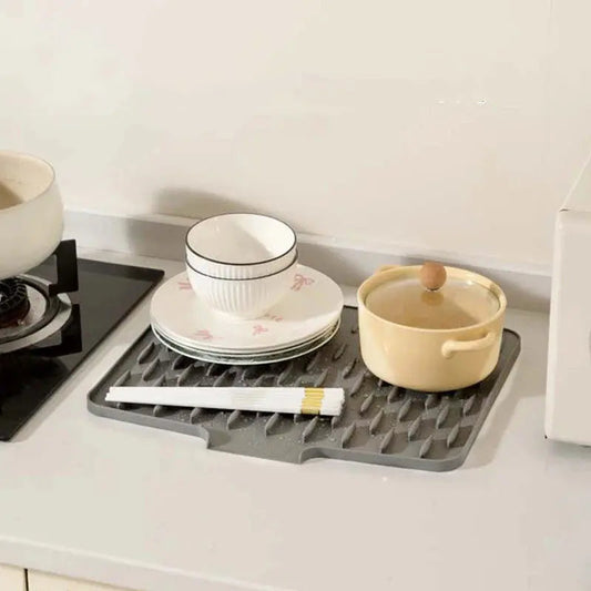 QuickDry™ — Heat-Resistant Silicone Dish Mat