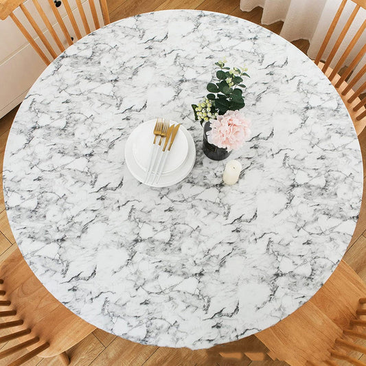 Table runner — timeless elegance and reliable protection
