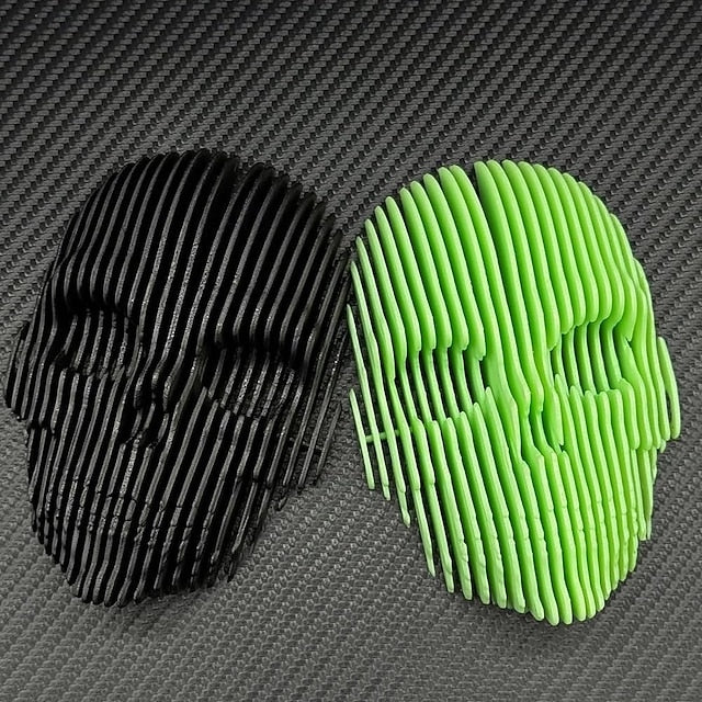 Halloween 3D Printed Luminous Quantum Skull Halloween Decor, Glow in The Dark Quantum Skeleton Head, Spooky Light Up Gift for Horror Fans, Gothic Table Decoration Mivoza Deutschland