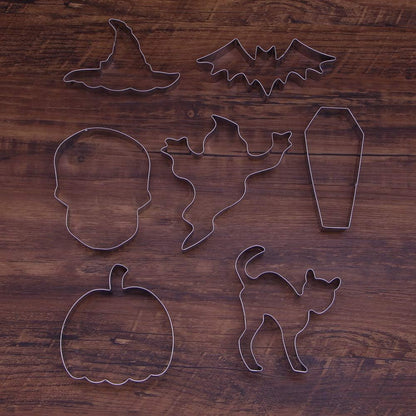Halloween Cookie Cutters 7-Piece Set — Also for Pancakes, Cheese & Fruits