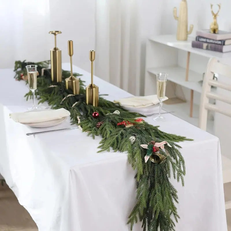 EverJolly™ — Realistic, Mess-Free Holiday Elegance