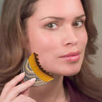 Skincare Facial Brush — Gently Revitalizes & Refines the Complexion