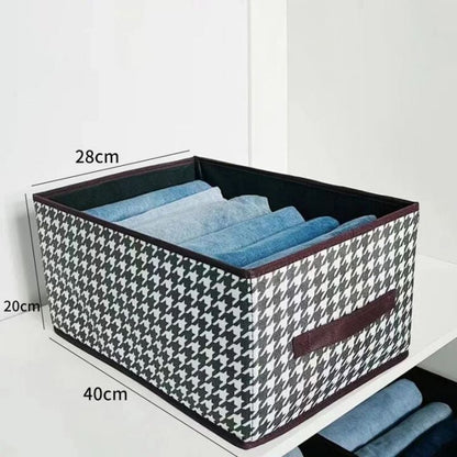 Foldable Dress Organizer — Quickly Folded When Not in Use