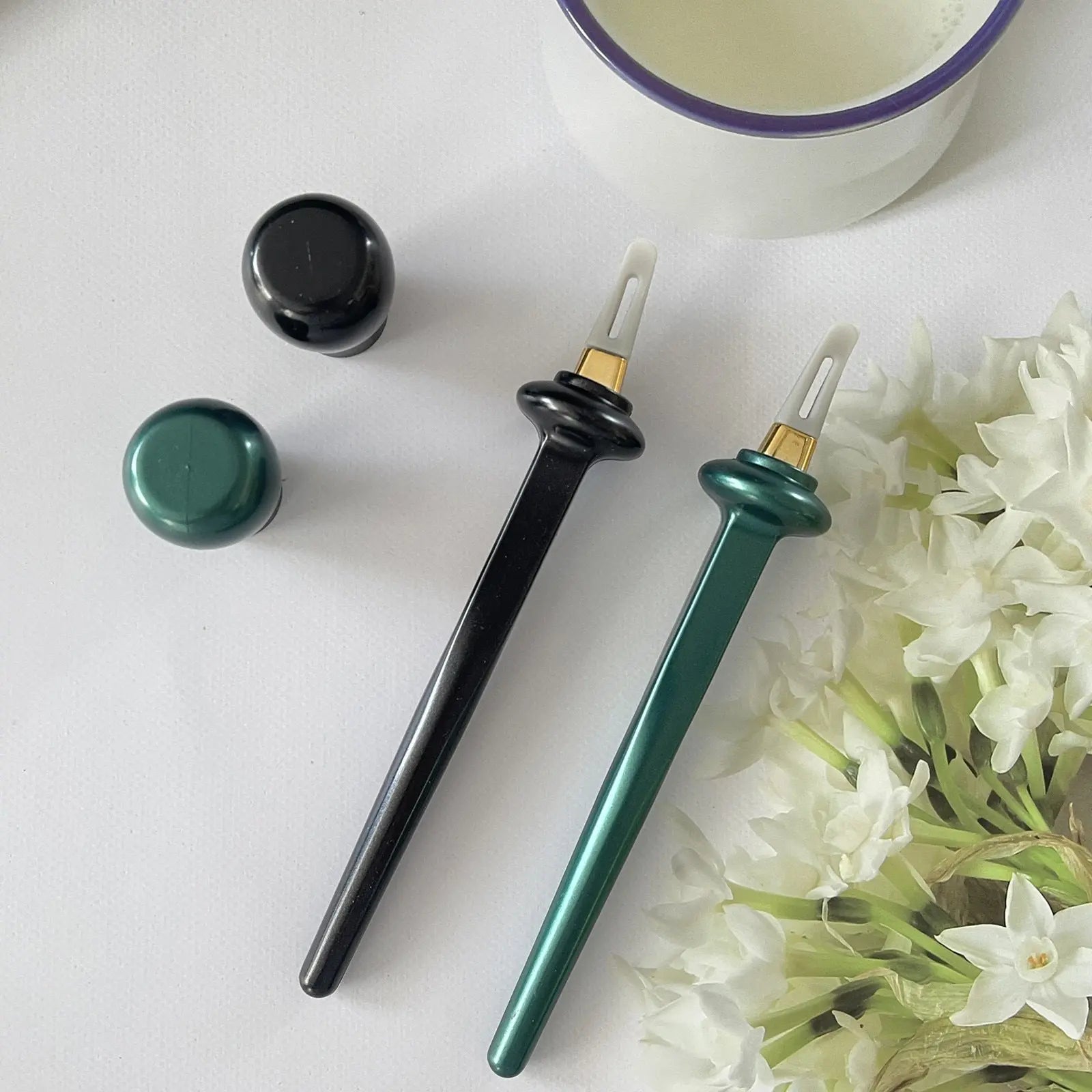 Eyeliner-Set mit ergonomischem Werkzeug und wasserfestem Gel