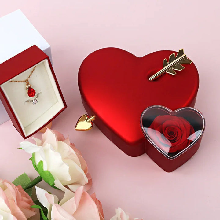 Heart Jewelry Box "Love Struck" — With Secret Compartment for Engagement Ring
