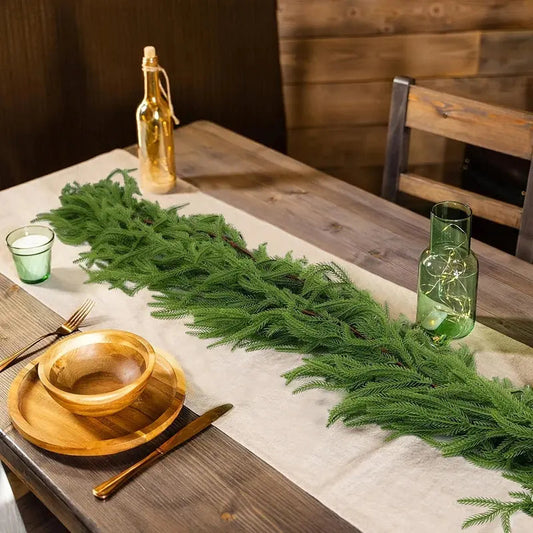 EverJolly™ — Realistic, Mess-Free Holiday Elegance