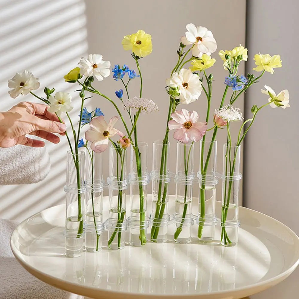 Flexible Flower Vase — Creatively Design and Enchant Spaces