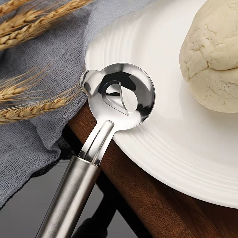 Stainless Steel Pasta Press – Fresh Pasta Directly from the Dough