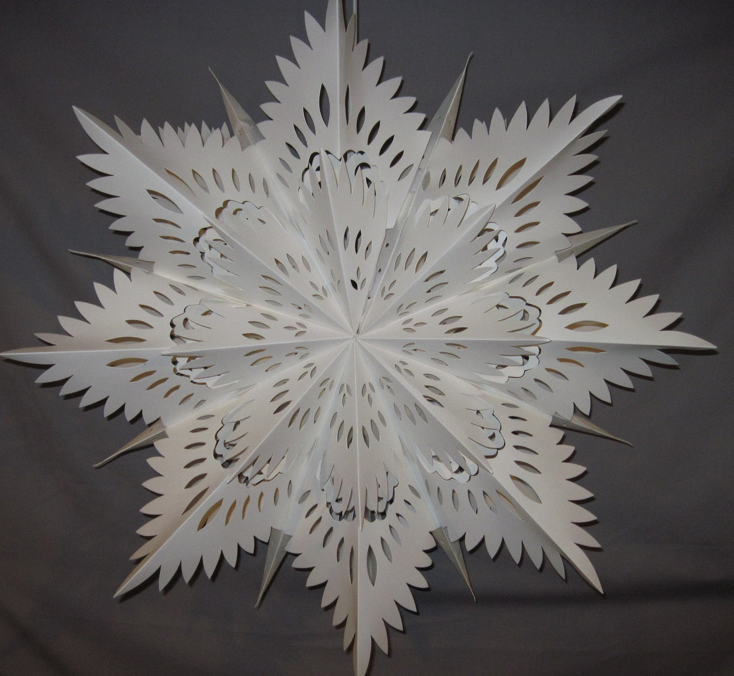 Schneeflocken-Weihnachtslaternen — Romantischer Charme für weiße Weihnachten Mivoza Deutschland