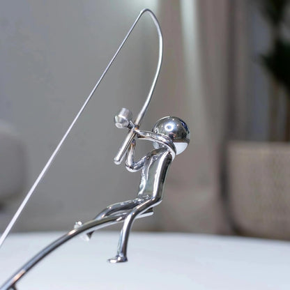 Skulptur „Balancierender Fischer“ — Besonderes Angler-Geschenk Mivoza Deutschland