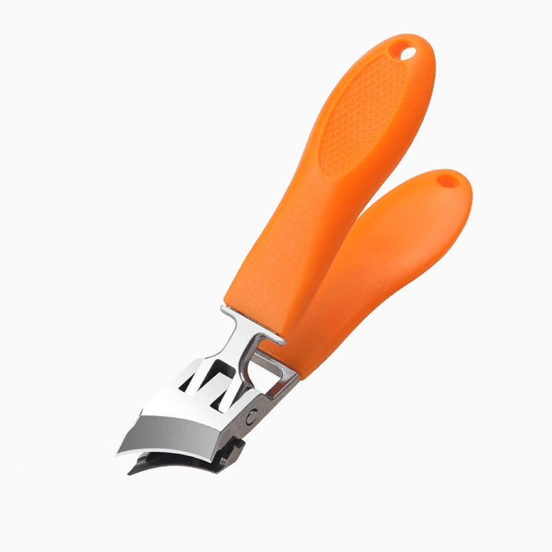 Nail clippers with extra-wide opening and anti-splash protection